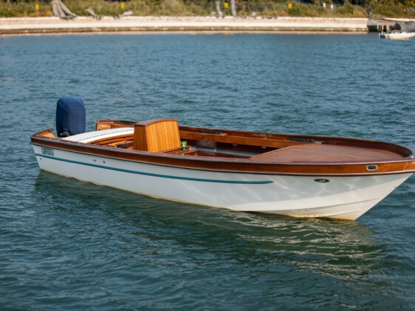 Private Motor Boat Custom Itinerary